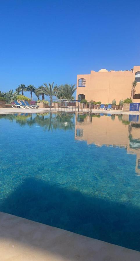 Paradis Plage Pieds Dans L'Eau - Superbe Appartement & Jaccuzi Agadir Exterior foto